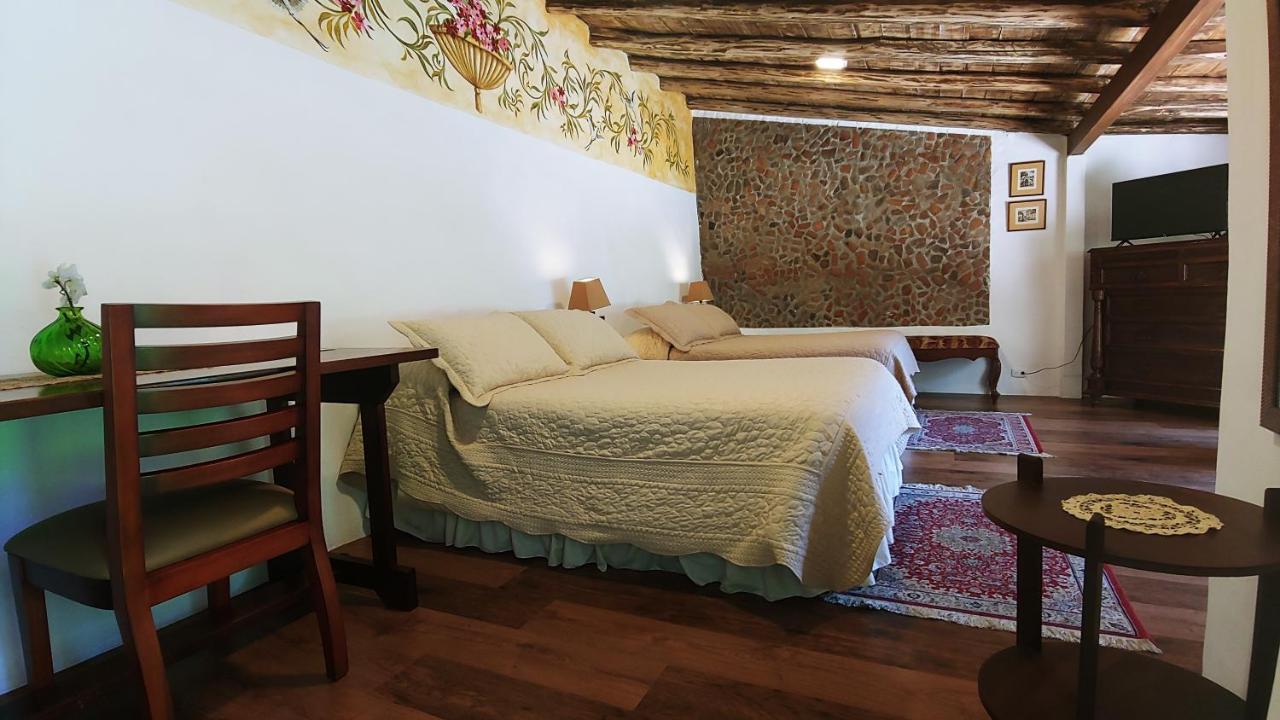 Hotel Boutique Casa Montalvo 쿠엔카 외부 사진